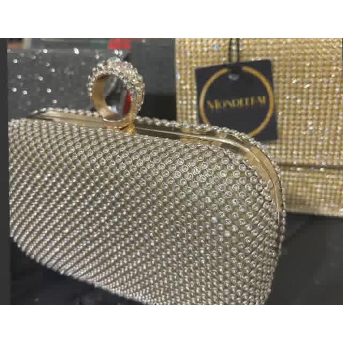 Bling "finger" clutch